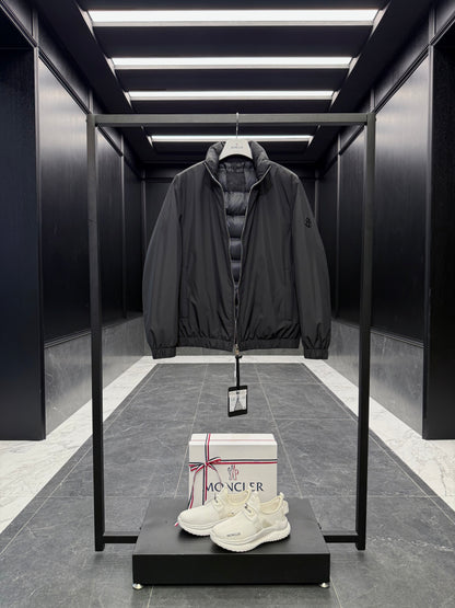 MONC LUSERNA JACKET