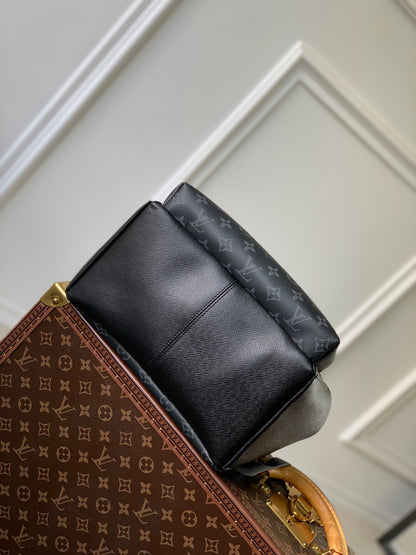 LOU DISCOVERY BACKPACK