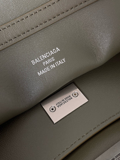 BAL MEDIUM RODEO BAG