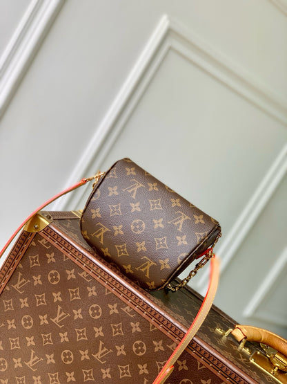 LOU x MURAKAMI MINI BUMBAG