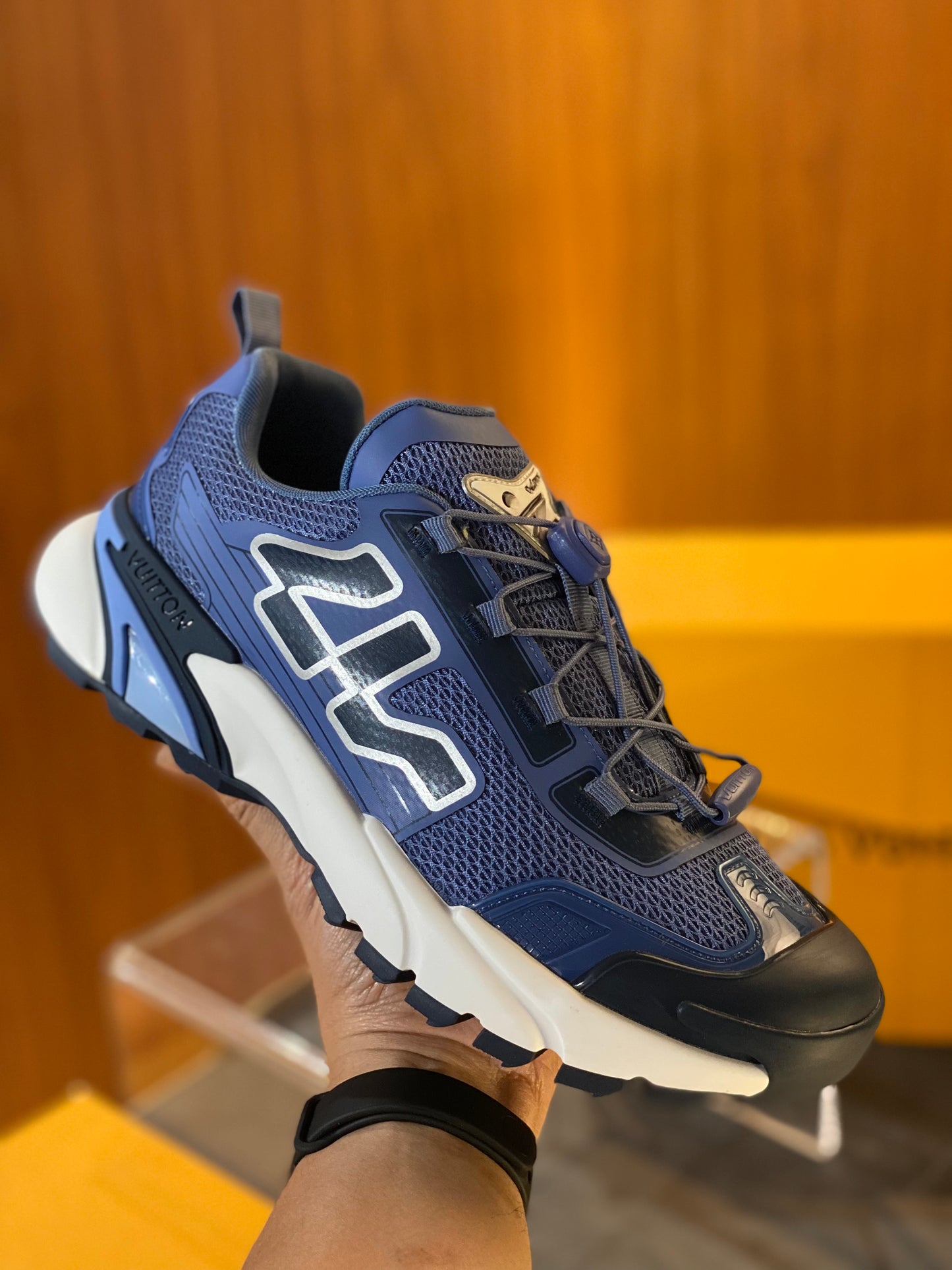 LOU RUNNER TATIC SNEAKER