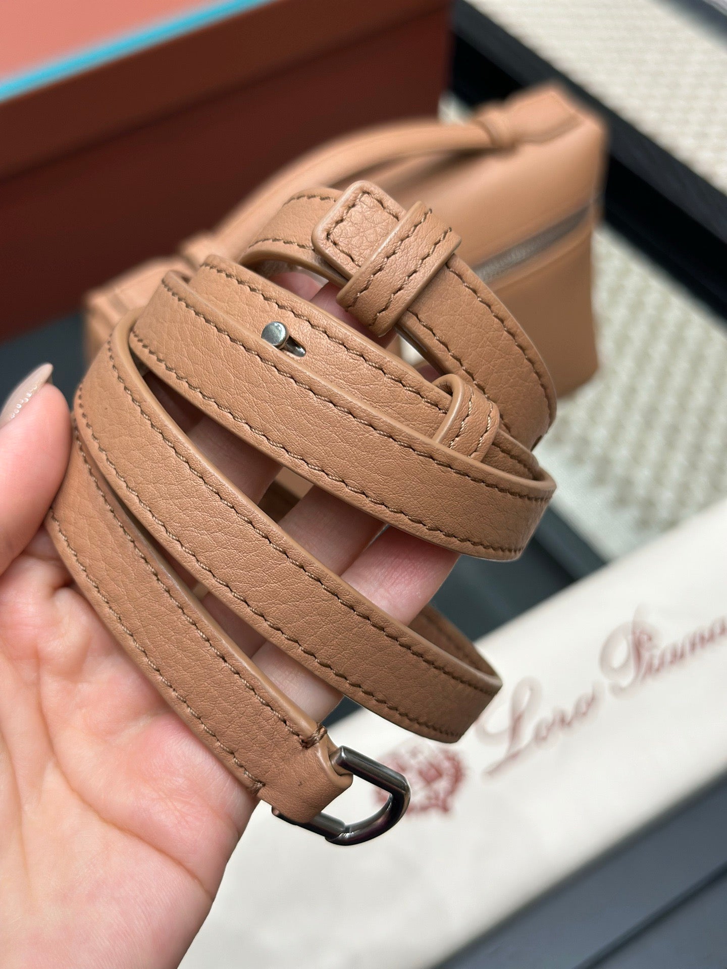 LORO P EXTRA POCKET L19 BAG