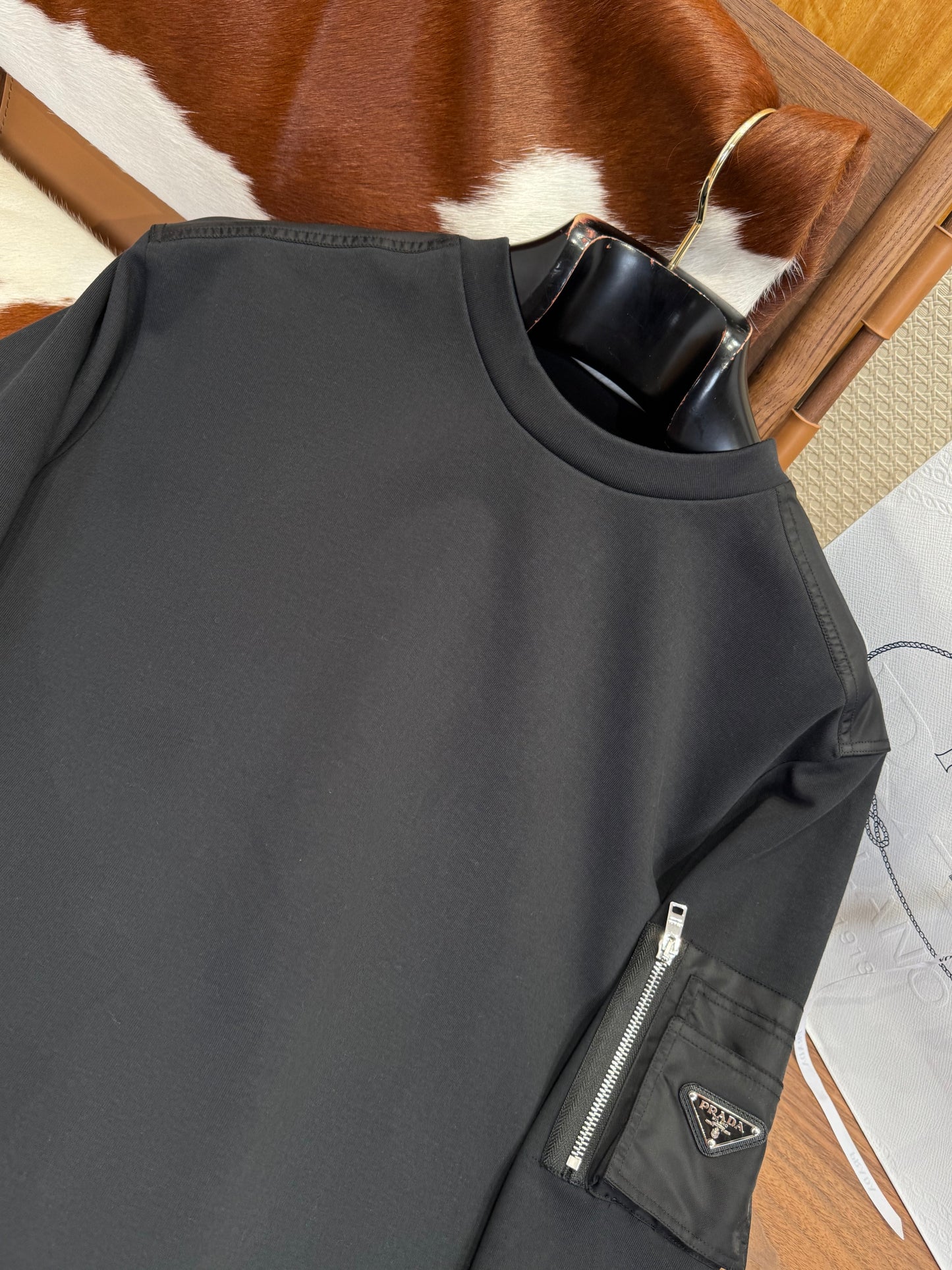 PD SWEATSHIRT