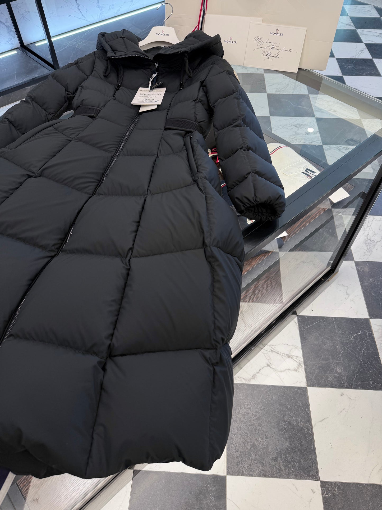 MONC FAUCON COAT