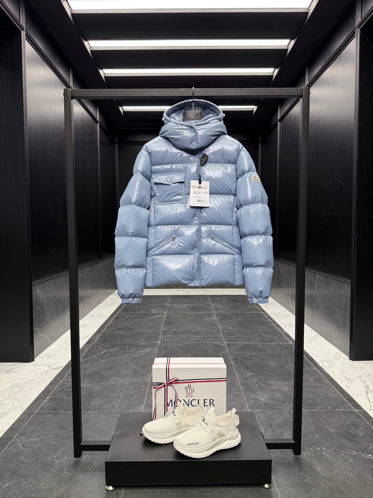 MONC GLAREINS JACKET