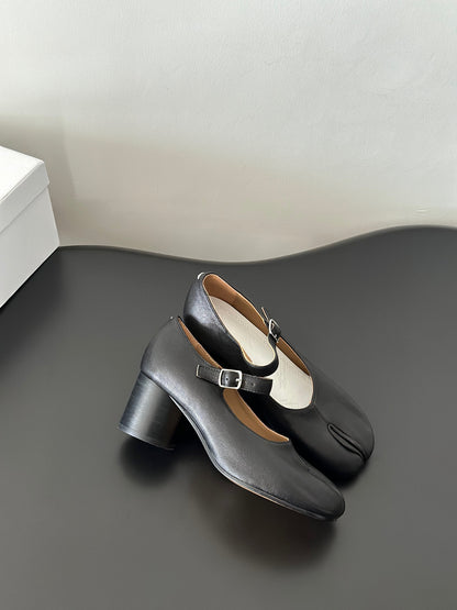 MAISON M TABI HEELS