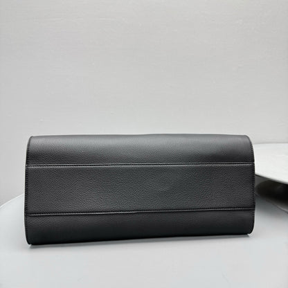 THE ROW MARLO 17 BAG