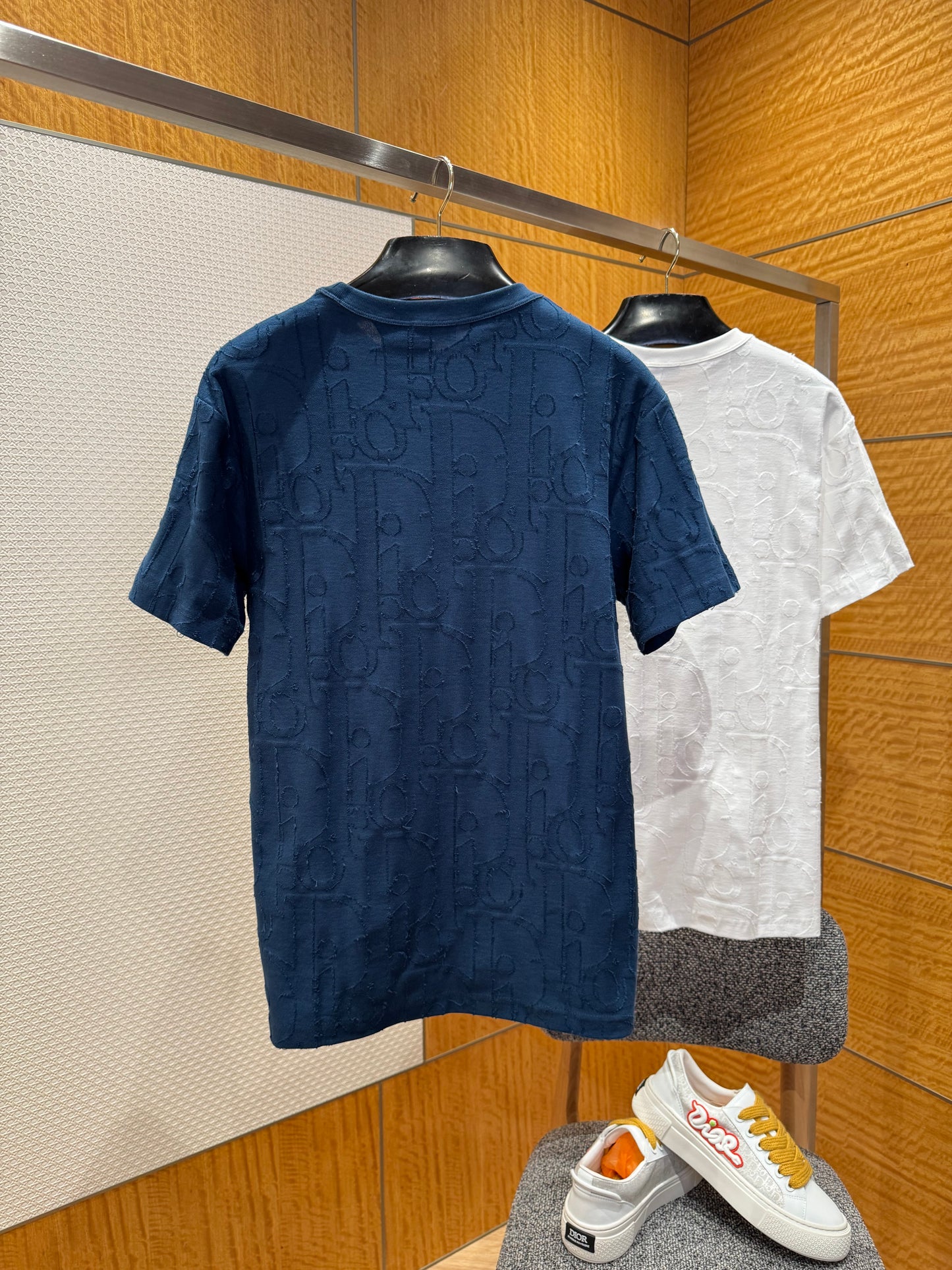 CD T-SHIRT
