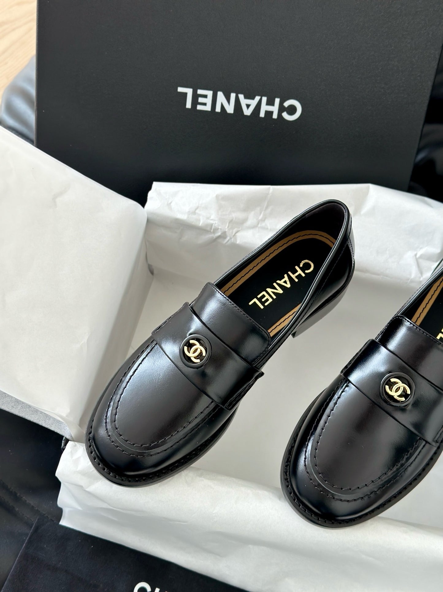 CC LOAFERS