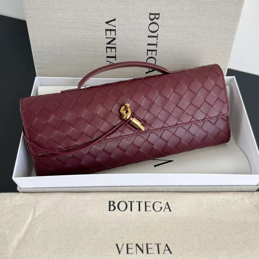 BV ANDIAMO CLUTCH