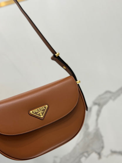 PD ARQUE SHOULDER BAG