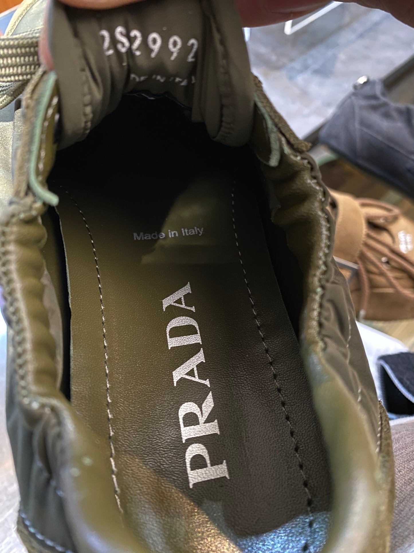 PD COLLAPSE SNEAKER