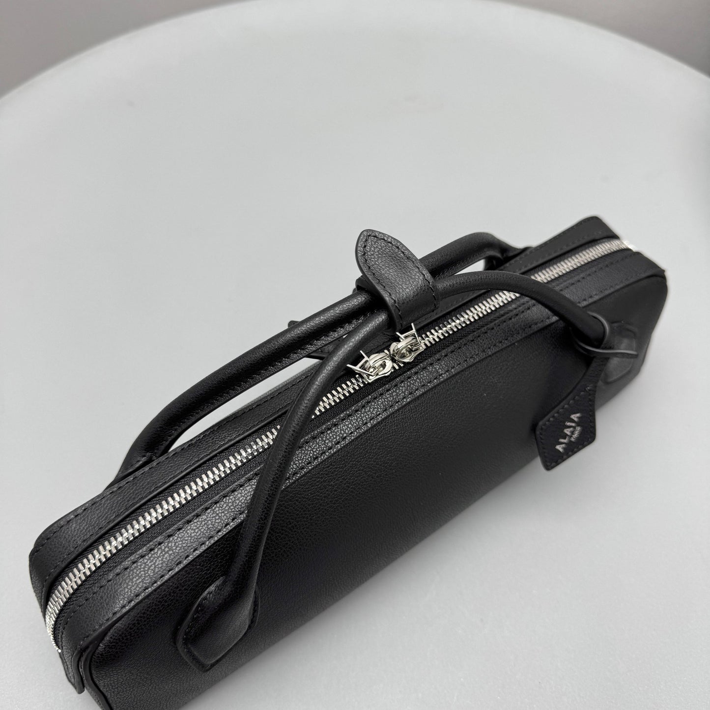 ALAIA LE TECKEL CLUTCH