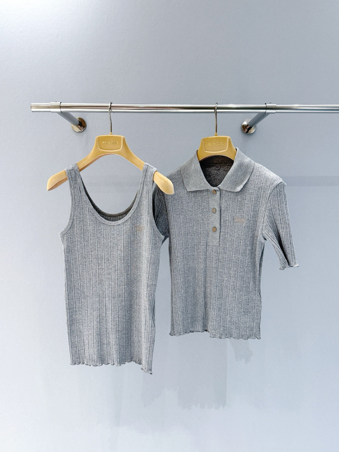 FEN TANK TOP