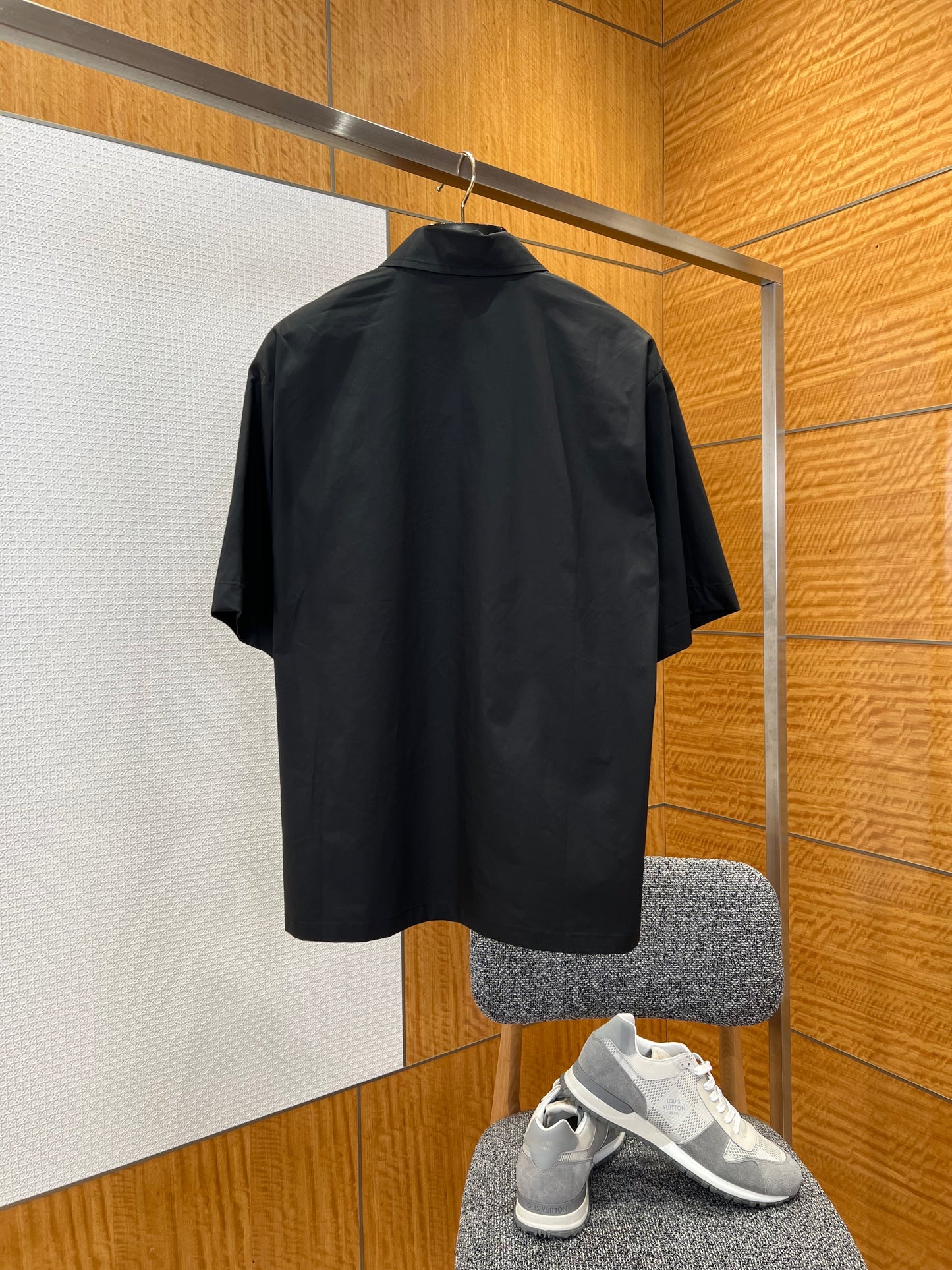 LOU SHIRT