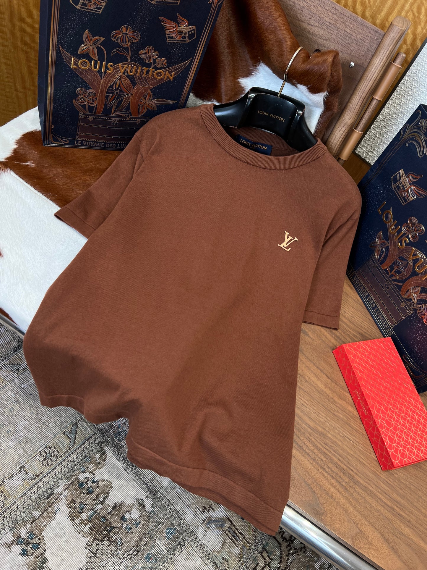 LOU T-SHIRT