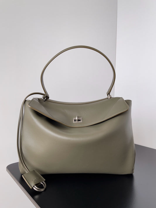 BAL MEDIUM RODEO BAG