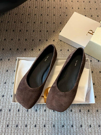 THE ROW BALLET FLATS