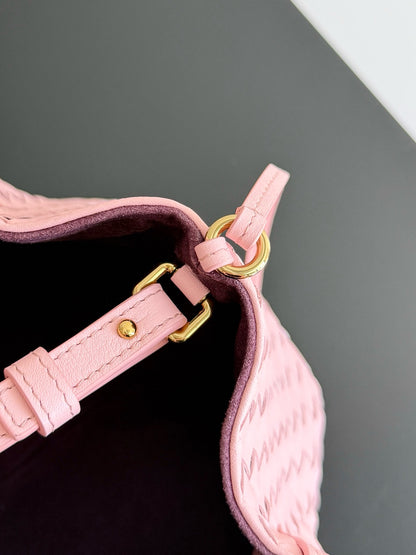 BOTT V SMALL PINACOTECA BAG