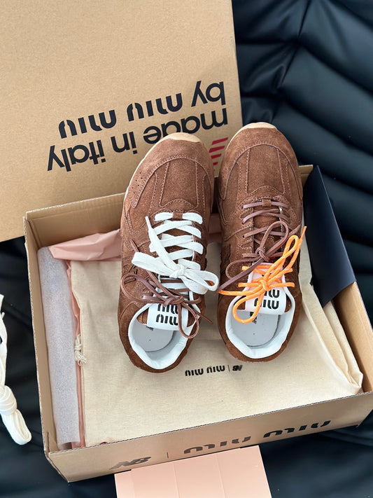 MIU M x NEW BALANCE TRAINERS