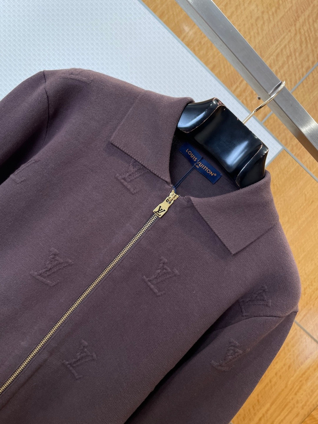 LOU ZIP CARDIGAN
