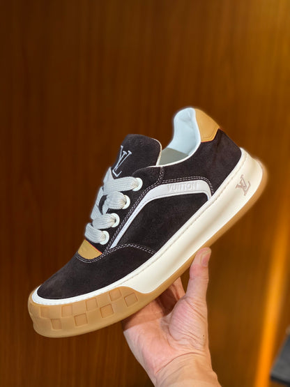 LOU TILTED SNEAKERS