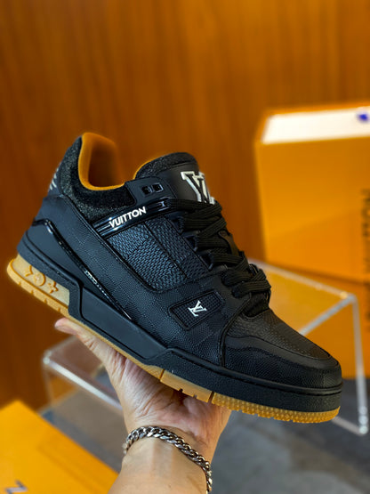 LOU TRAINERS