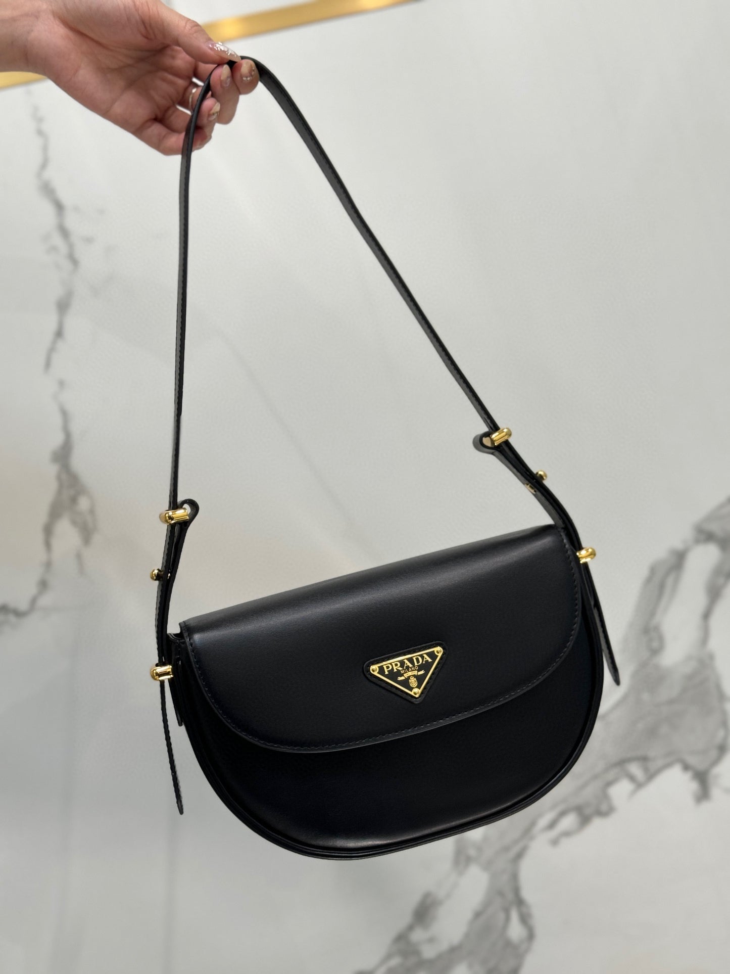 PD ARQUE SHOULDER BAG