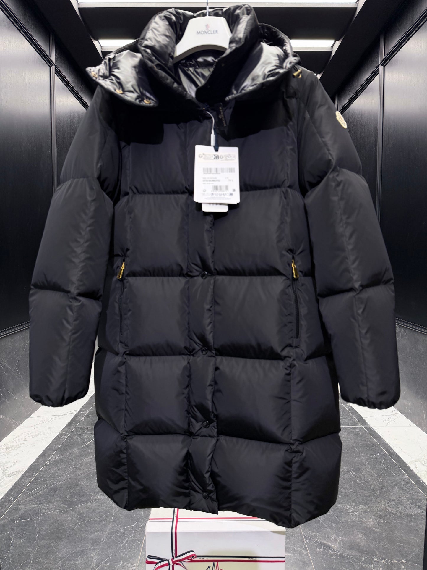 MONC LITTE COAT