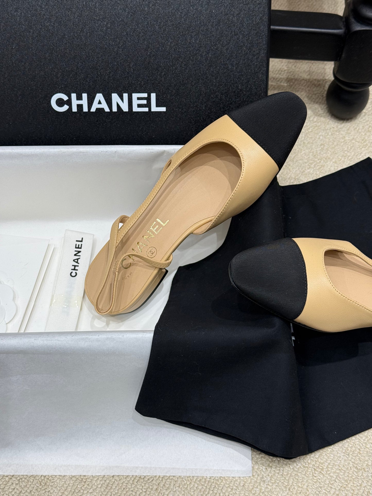 CC SLINGBACK PUMPS