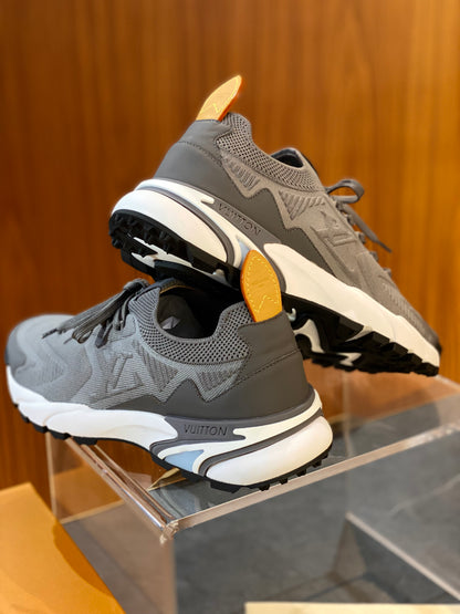 LOU RUNNER TATIC TRAINERS