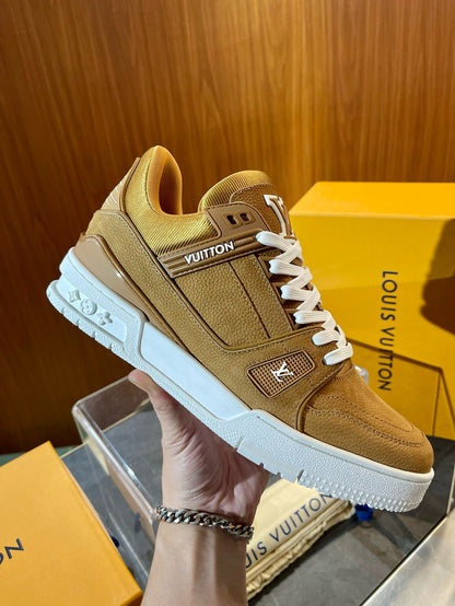 LOU TRAINERS