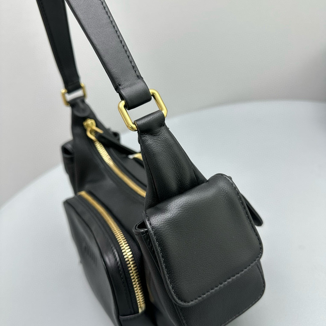 MIU M POCKET NAPPA LEATHER BAG