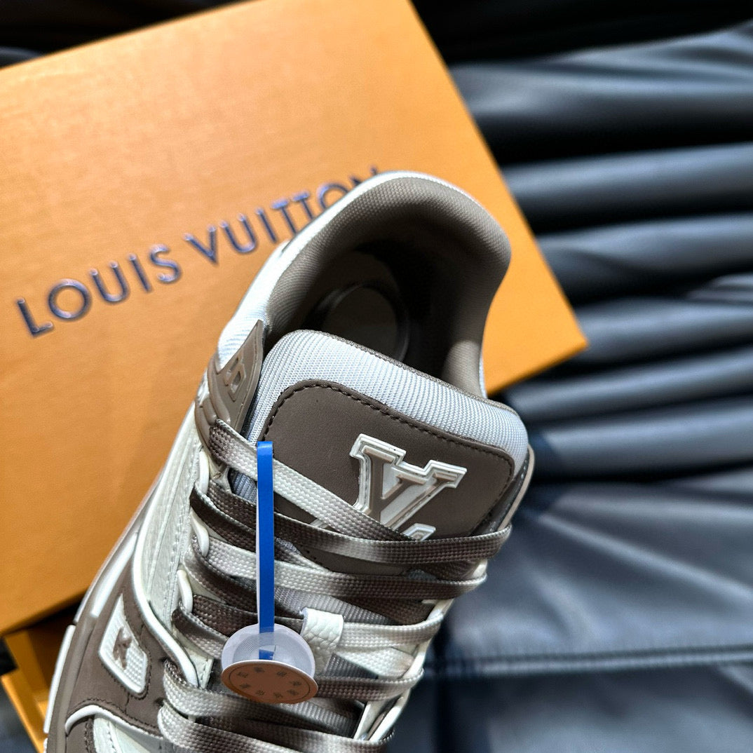 LOU TRAINERS