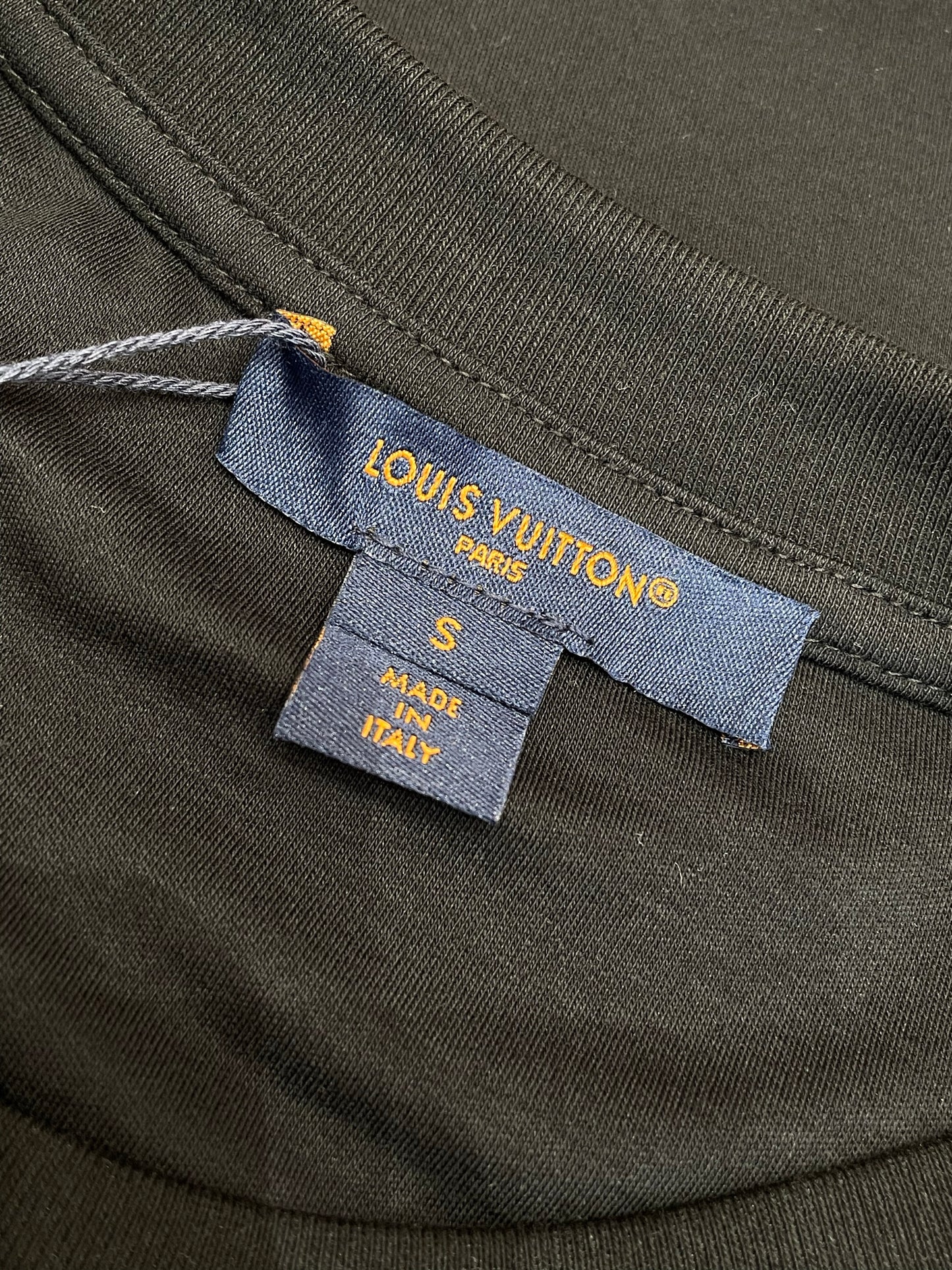 LOU T-SHIRT