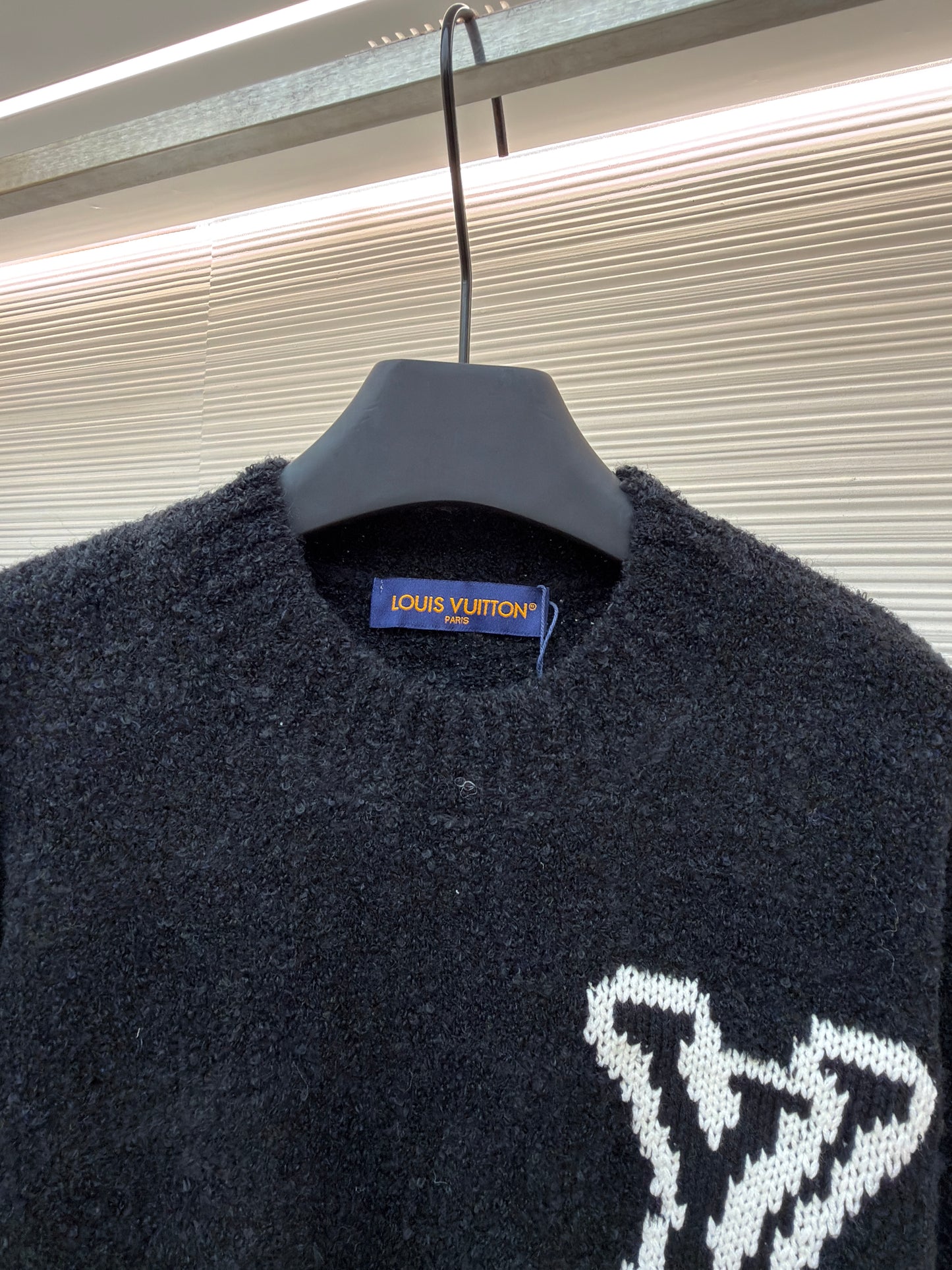 LOU JUMPER