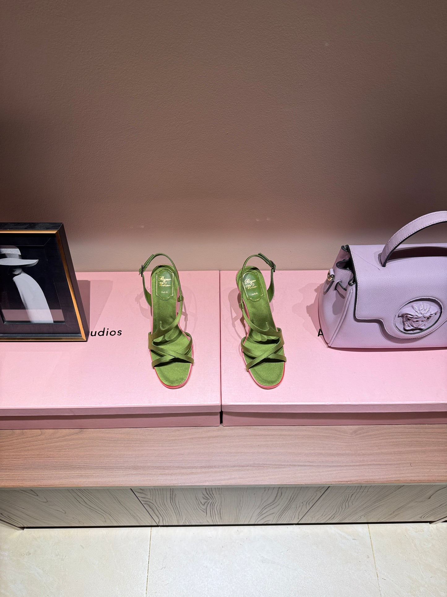 ROGER V HEELS