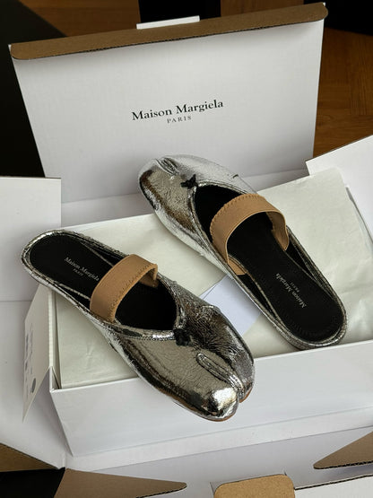 MAISON M TABI BALLET FLATS