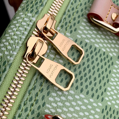 LOU KEEPALL 35 BAG
