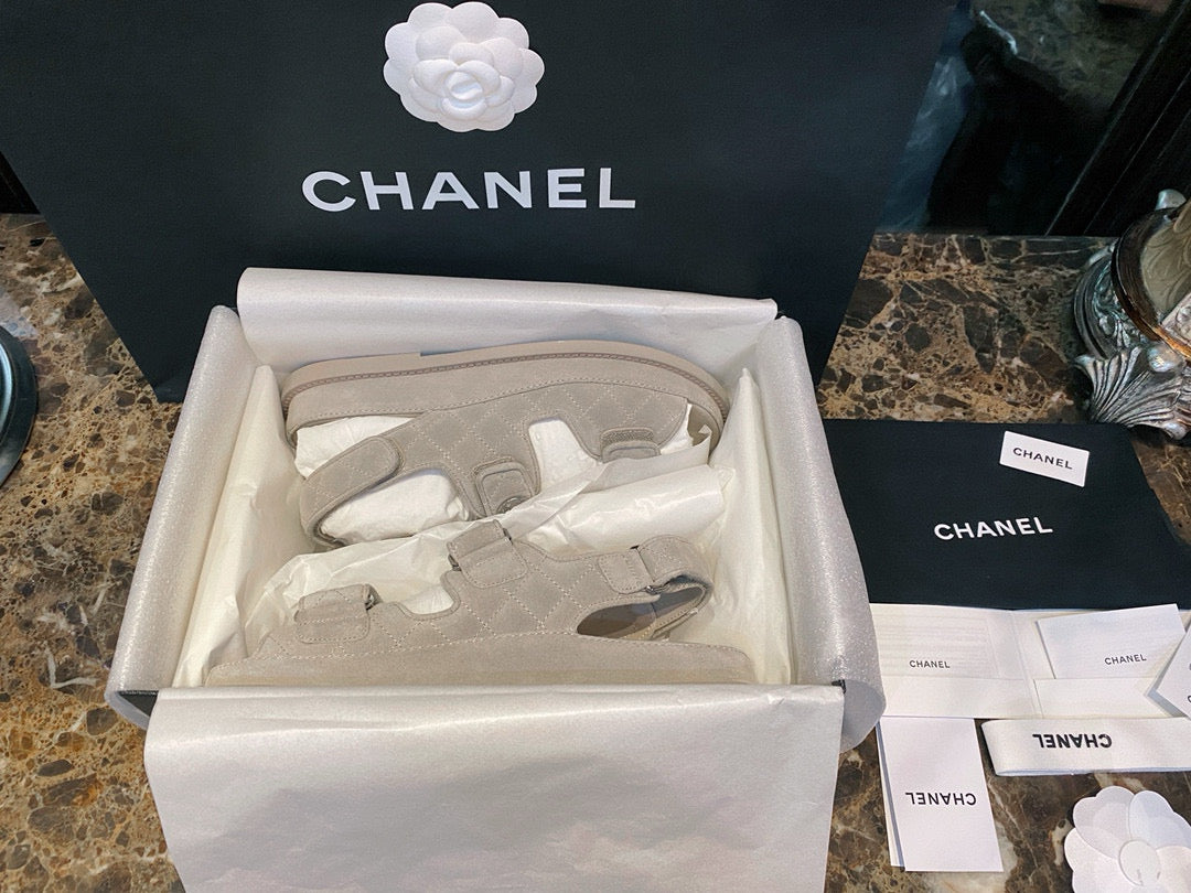 CC SANDALS