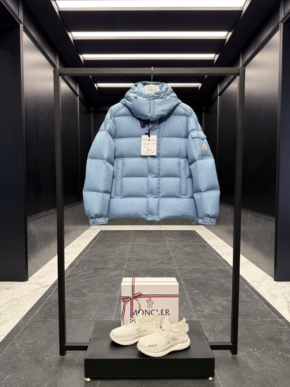 MONC MAYA 70 JACKET