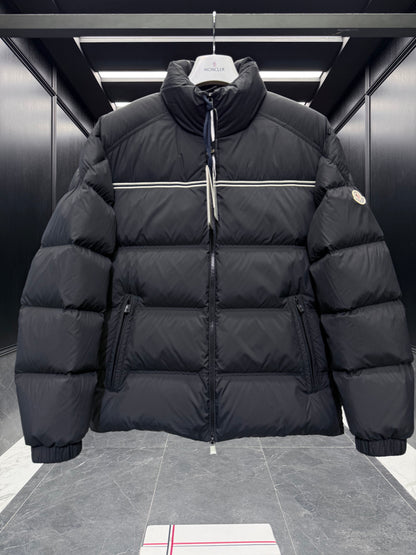 MONC BOUVAQUE JACKET