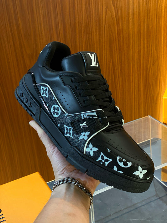 LOU TRAINERS