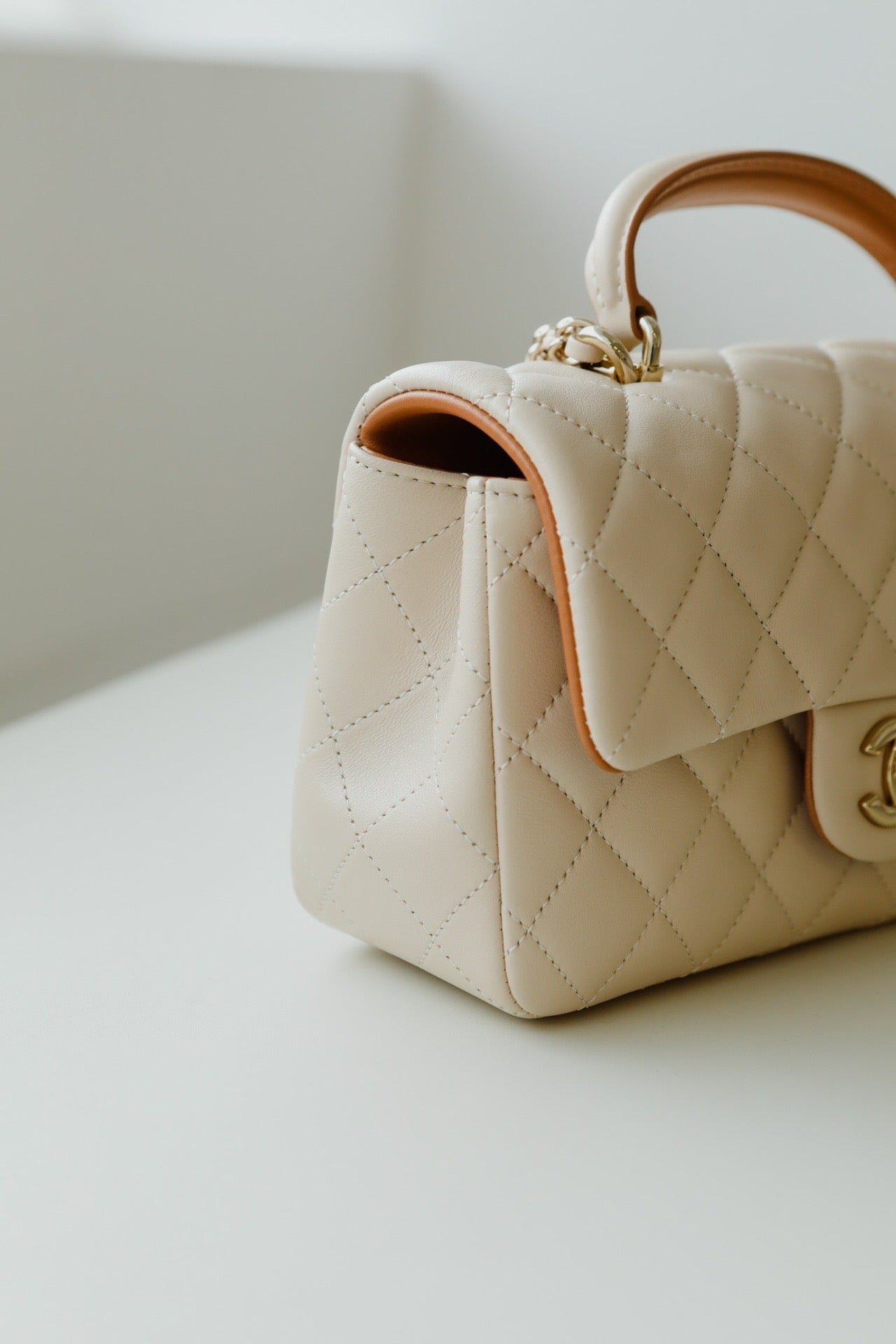 CC CLASSIC FLAP MINI BAG