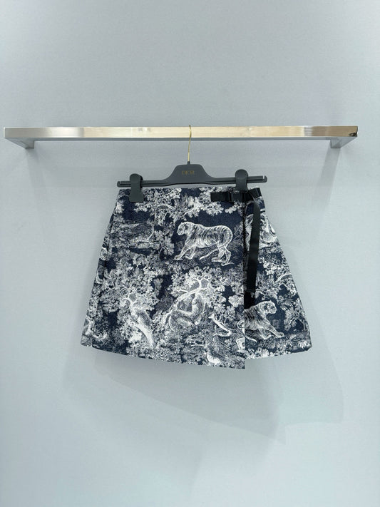 CD SHORTS