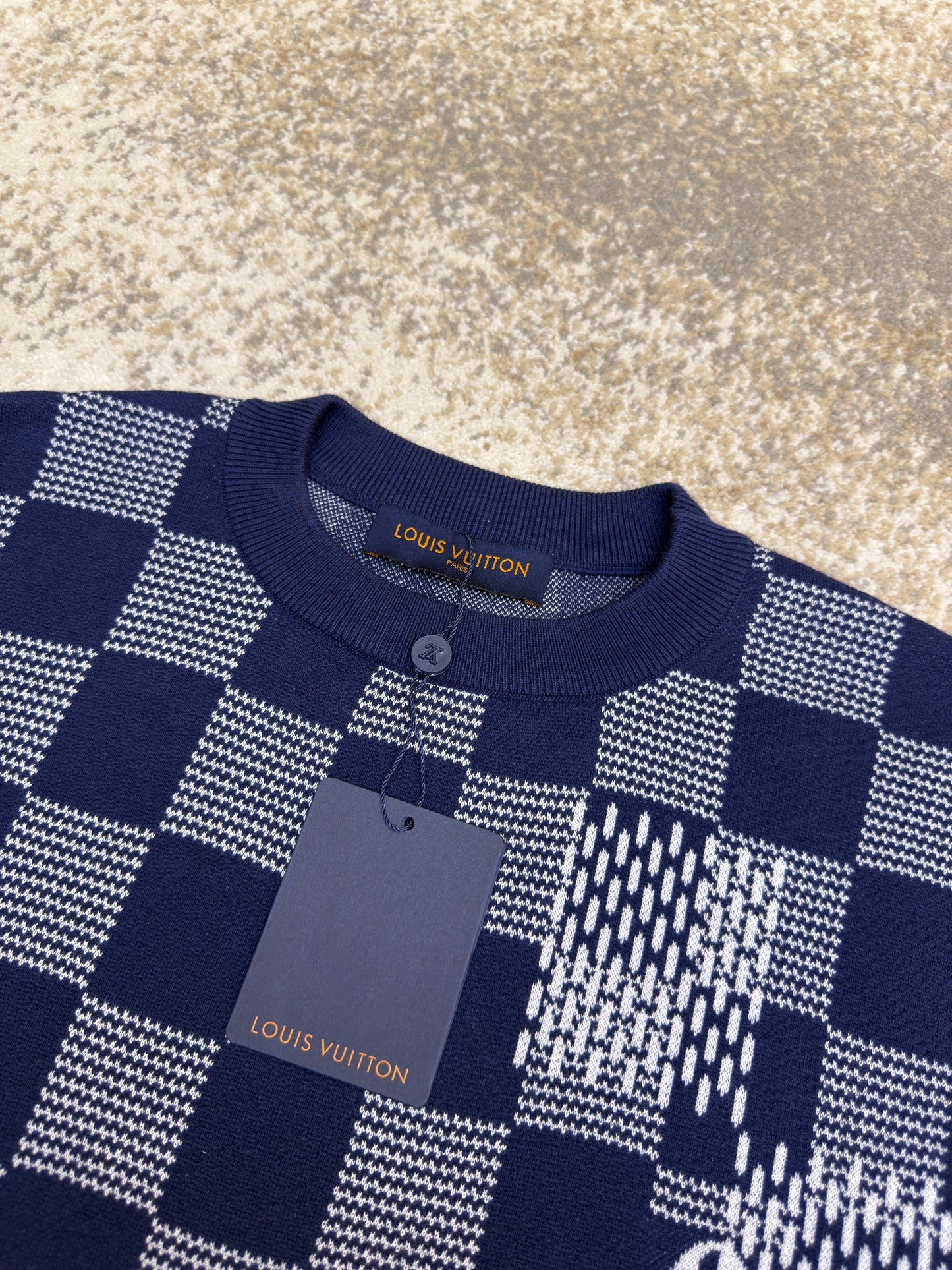 LOU T-SHIRT