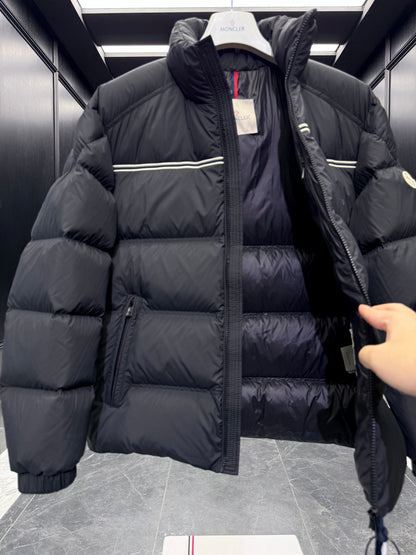 MONC BOUVAQUE JACKET