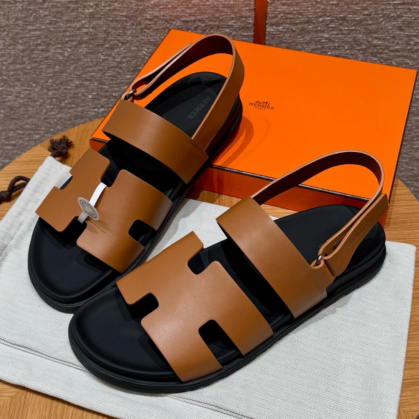 HERM GENIUS SANDALS