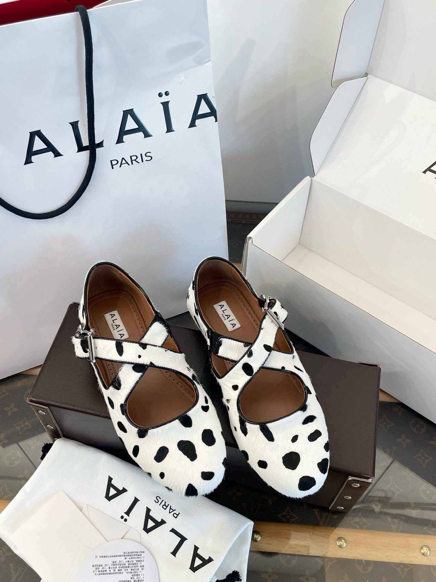 ALAIA BALLET FLATS