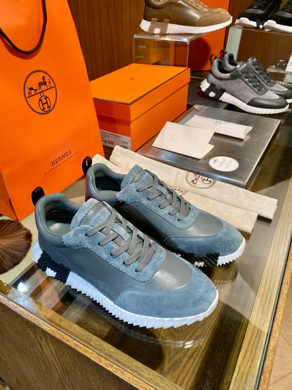 HERM BOUNCING SNEAKERS